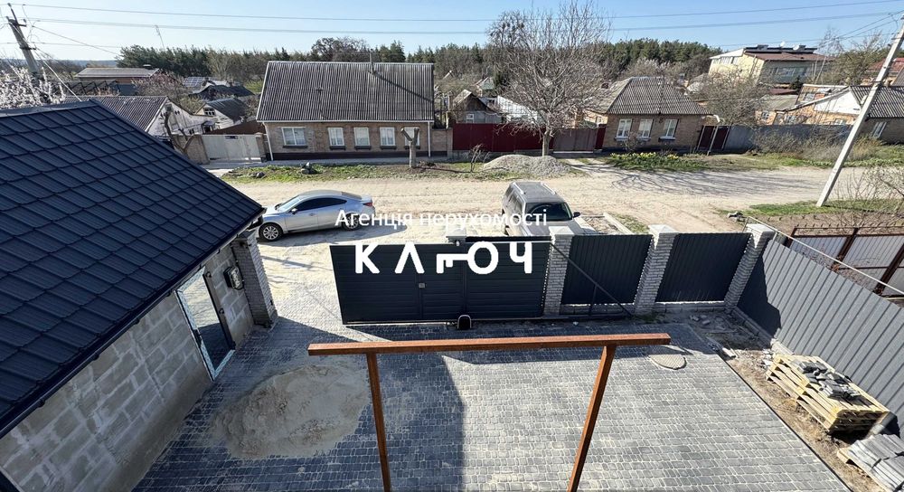 Продам будинок на Новомиколаївці (Новобудова)