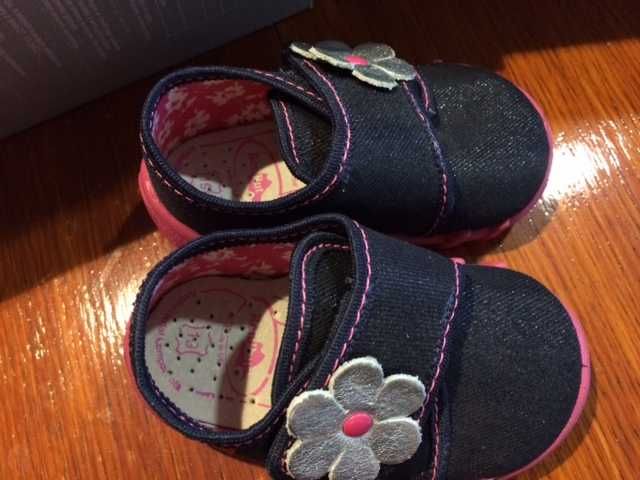 RenBut buty kapcie dziewczynka rozm. 22 nowe wyprzedaż