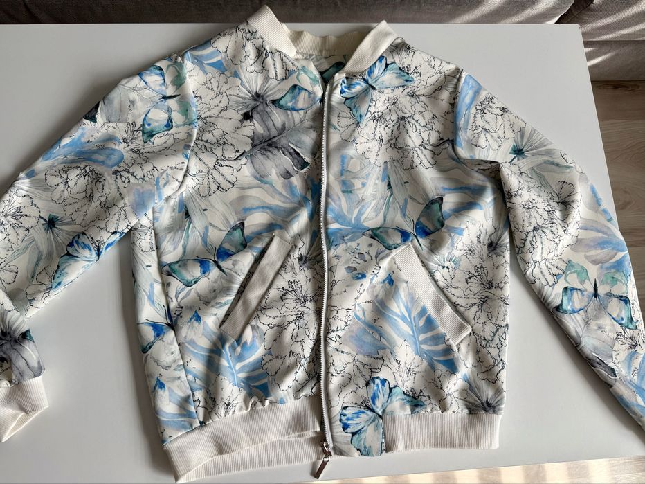 Bluza bomberka rozmiar M, piękny kwiatowy print