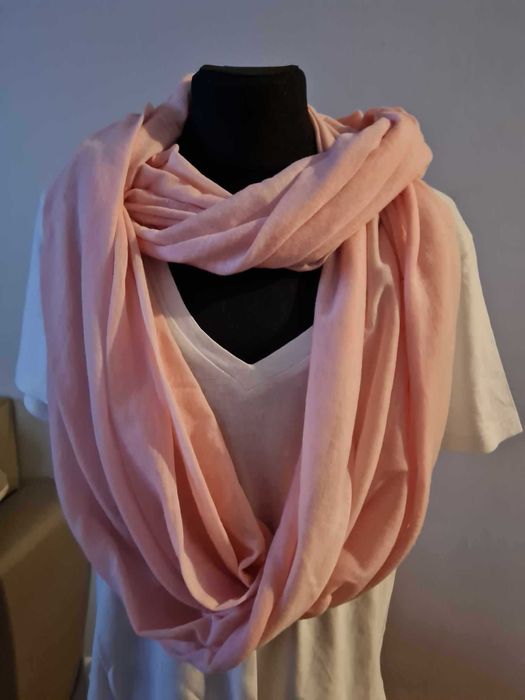 komin damski różowy