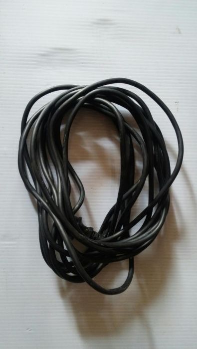 przewody zasilajace ok 10m do pomp i narzedzi