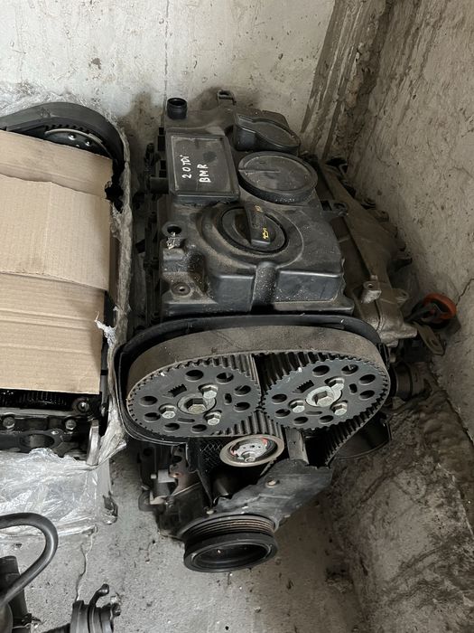 Двигатель 2.0 BMR, двигун, БМР.  Passat b6 Octavia A5