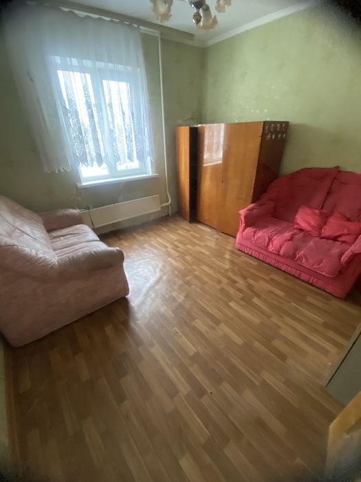 Продаю квартиру на Троєщині