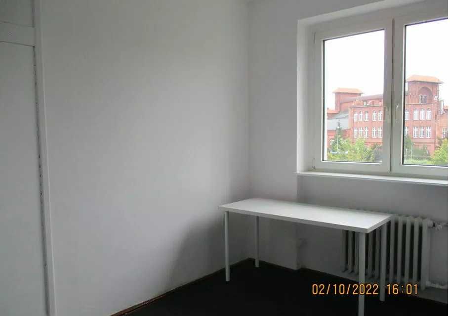 Pokój 1 os. 12m2 do wynajęcia dla dziewczyny (studentki) - Centrum