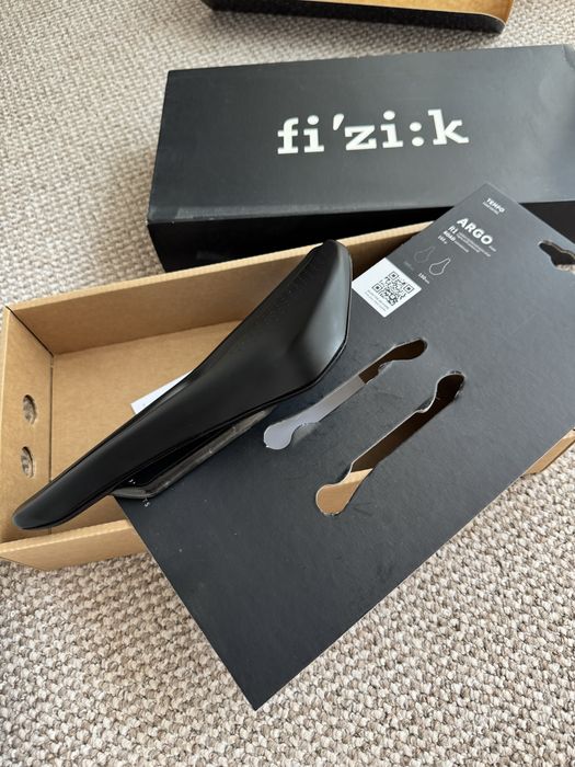Selim Fizik Argo Tempo R1