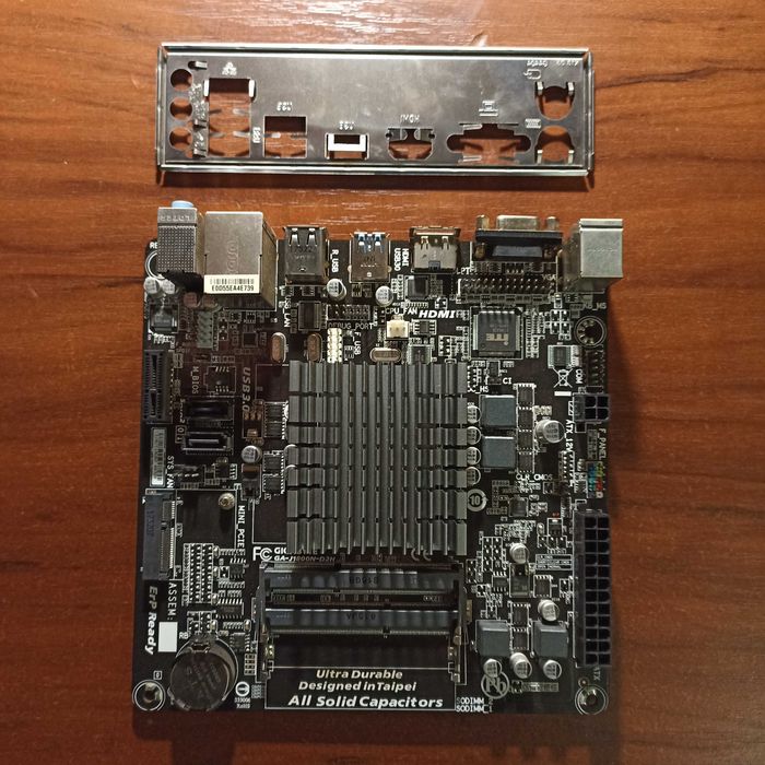 Материнская плата Gigabyte GA-J1800N-D2H