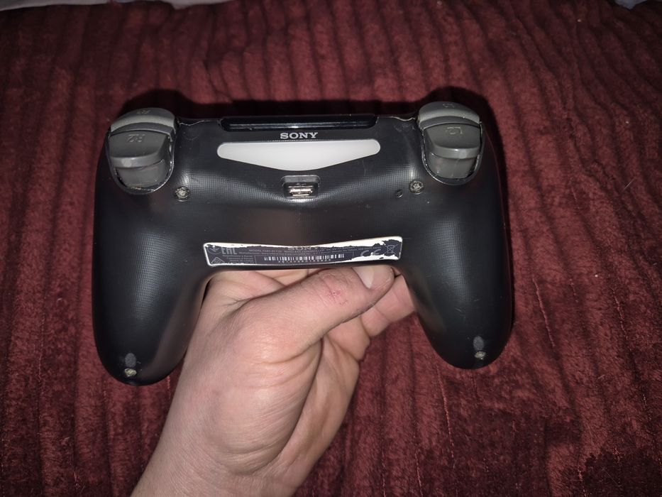 Playstation 4 slim 1tb