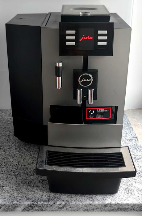 Expres Profesjonalny JURA X6 w idealnym stanie
