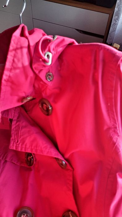 Prochowiec przeciwdeszczowy różowy