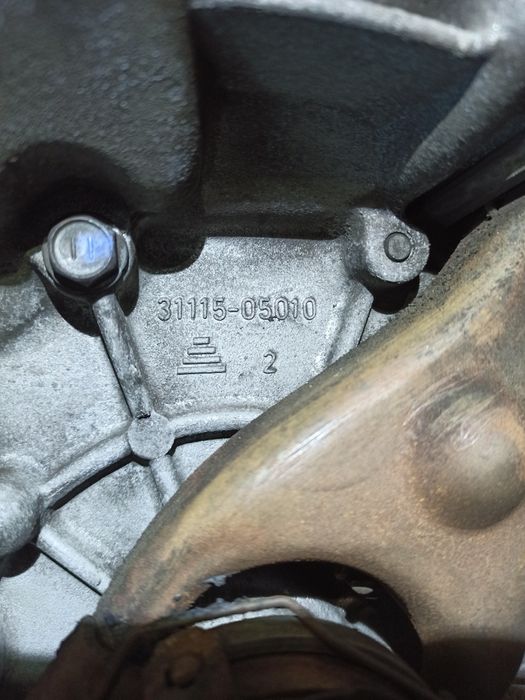 МКПП коробка передач Toyota Avensis T25 1.6 1.8 vvti 31115-05010 авенс