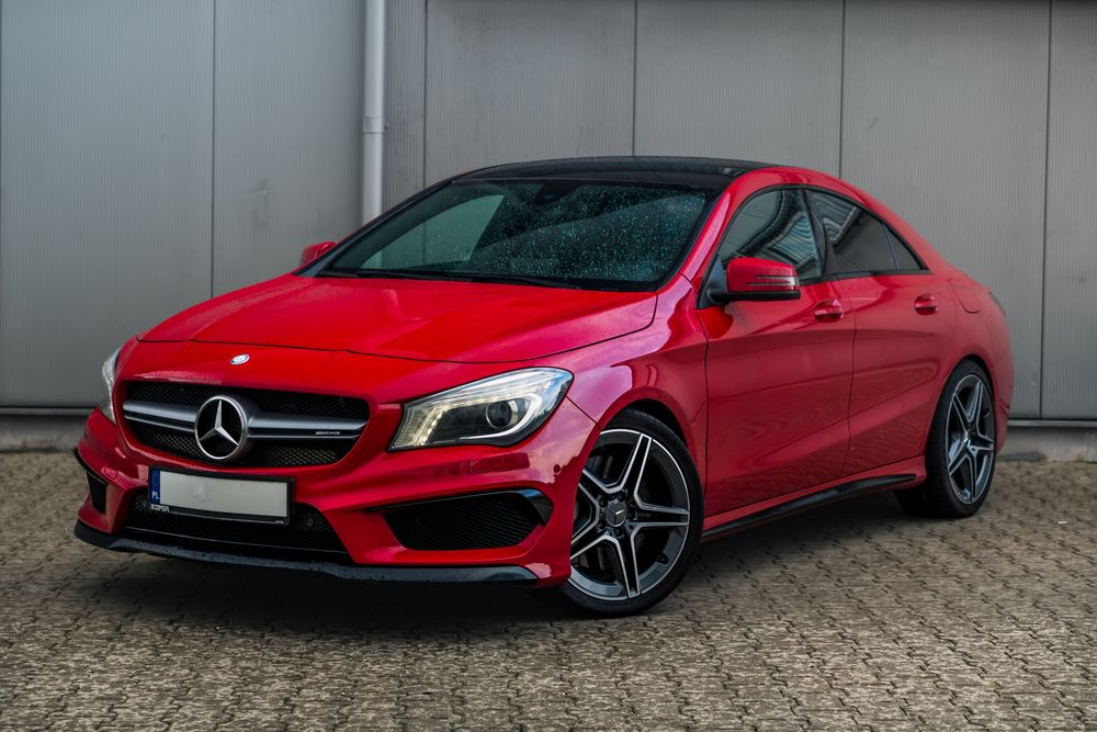 Wypożyczalnia aut sportowych Mercedes CLA45 AMG Wynajem S3 S5 RS3