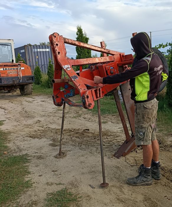Głębosz aktywny pług dlutowy agregat wyorywacz