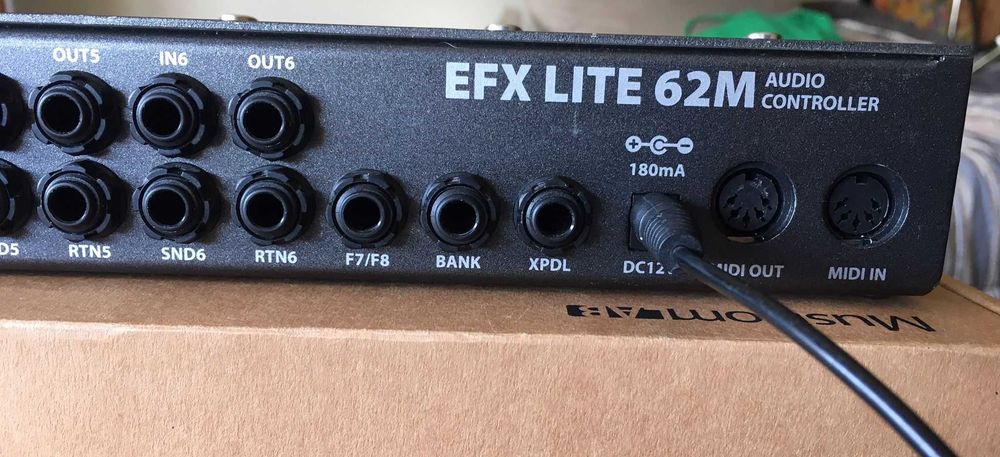 Musicomlab EFX 62M LITE Pedal Switcher