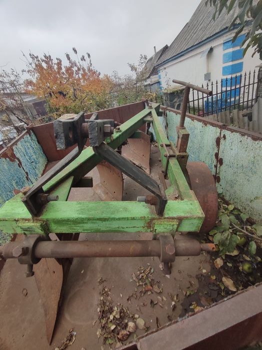 Плуг плн 3-35 з углоснімами