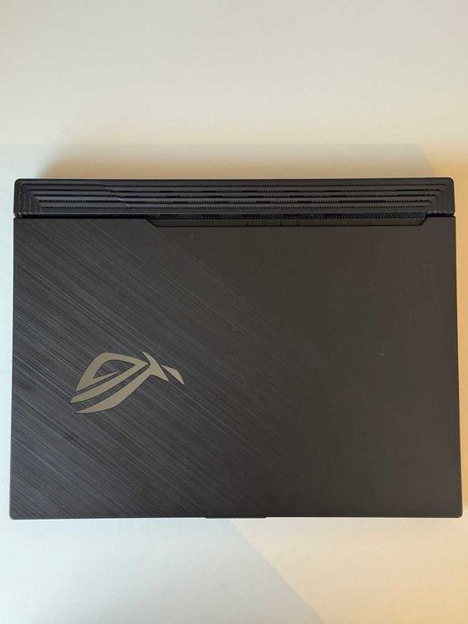 Portátil Gaming ASUS ROG Strix G15 | RTX 2060 | 16GB RAM | 1TB SSD | i7-10750H