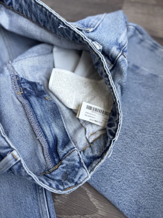 Джинсы светло-голубые средняя посадка ZARA 36