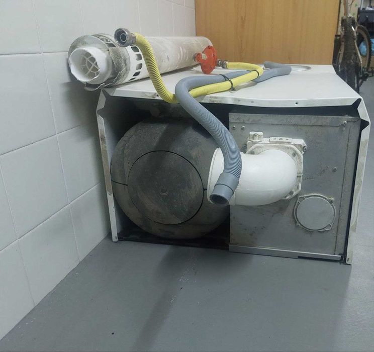 Caldeira de condensação a gás, em aço inoxidável, 45L, ótimo estado