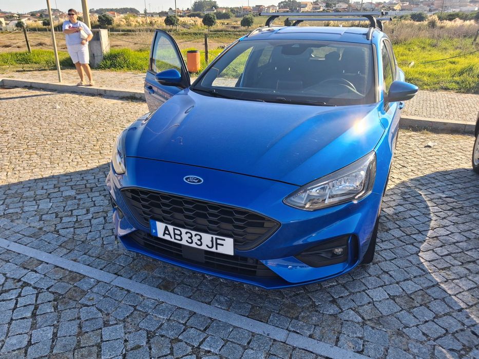 Ford Focus 1.0 Ecoboost ST Line — photo 3