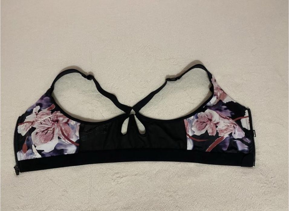 Спортивний топ Hunkemoller р.75В