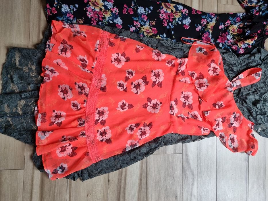 Zestaw sukienek 3 sztuki Express