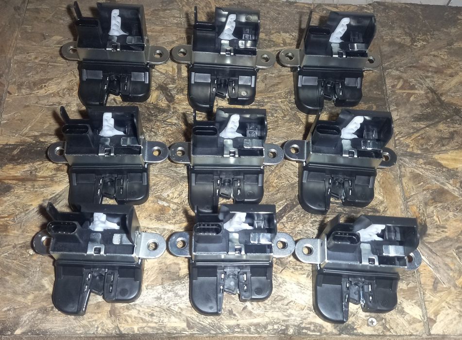 Замок кришки багажника Passat B6 B7 Tiguan Golf 5 Golf 6 Touran Замок