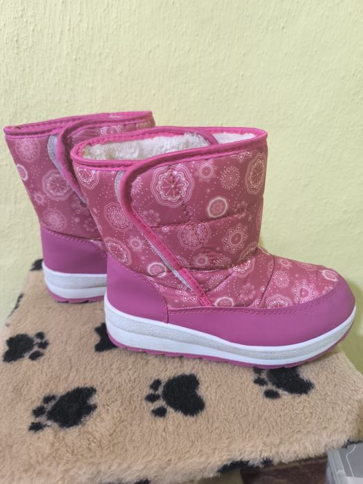 Чобітки -дутики на дівчинку 35 розмір
