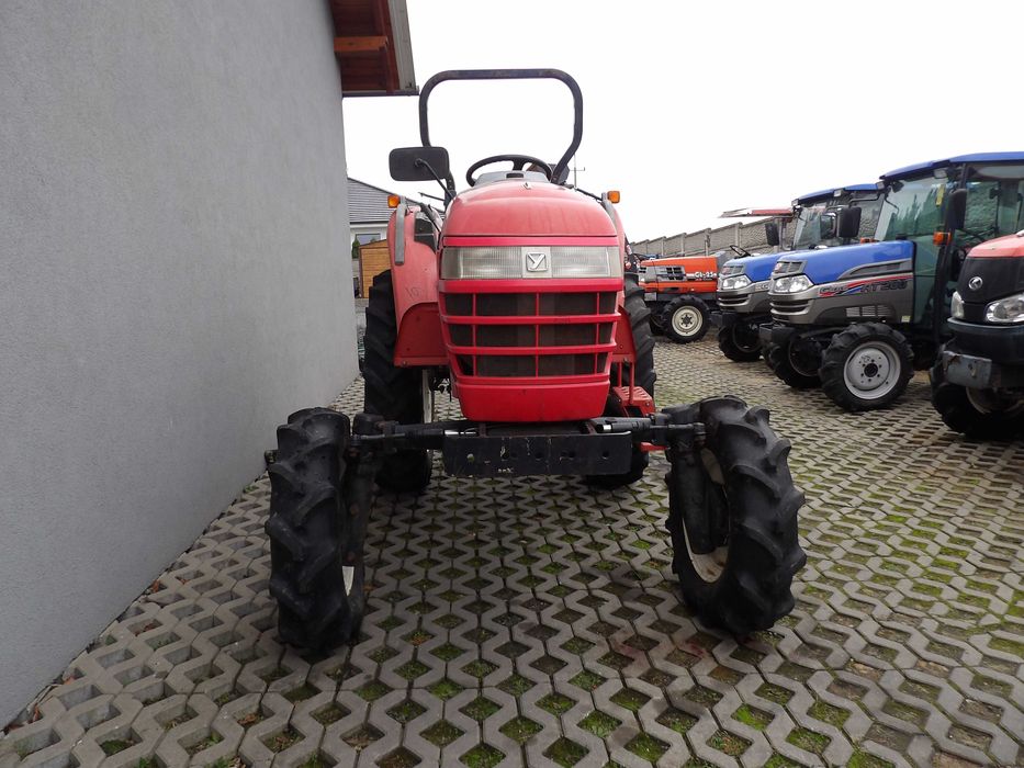 Yanmar AF RS 30 do szparagów między rzędy wysoki prześwit  4x4 kubota