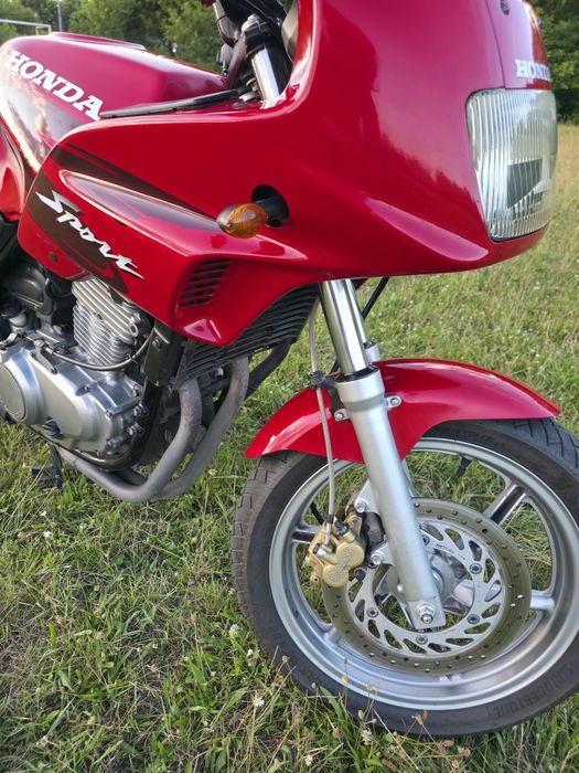 Мотоцикол HONDA cb 500 s