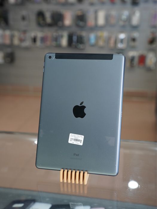 iPad 2020 32GB Space LTE