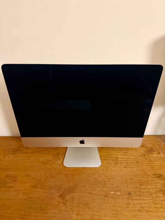 Apple iMac 21.5" Retina 4K 2019 ( i3 / 1TB SSD / 8GB RAM)