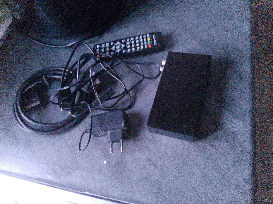 sprzedam dekoder do telewizji