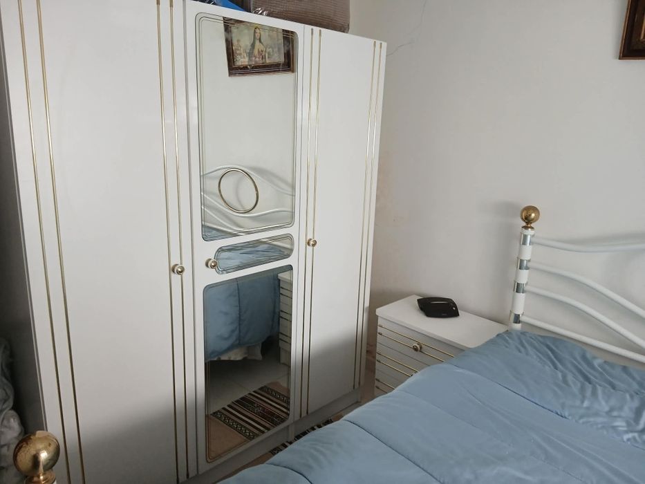 Cama de casal  branca
