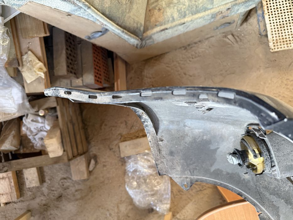 Продам бампер шкода фабія 1