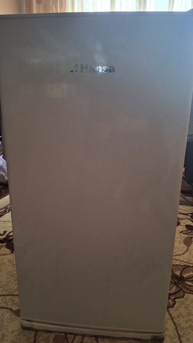 Продам компактний холодильник Hansa