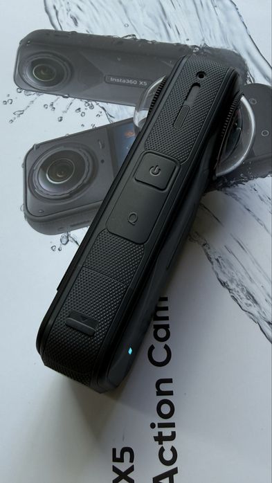 Kamera sportowa Insta 360 X5 Essentials Bundle