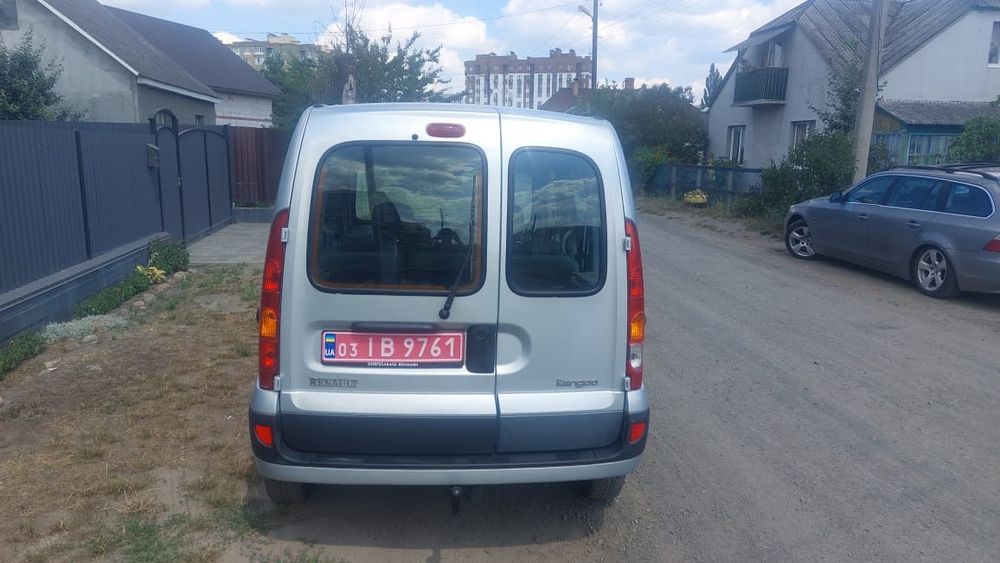 Продам    свіжо пригнаний Renault Kangoo