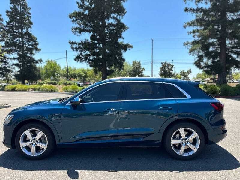2019 Audi e-tron