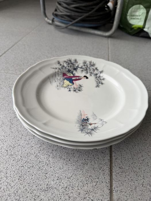Conjunto de 3 Pratos Porcelana SP Coimbra (Portugal)