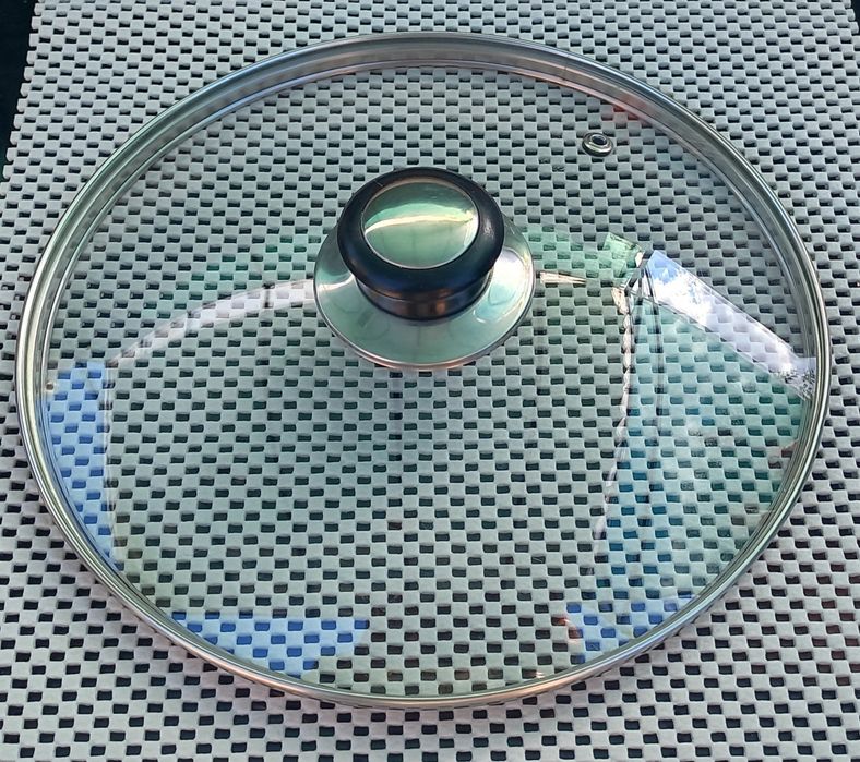 Кришка скляна діаметр 24 см