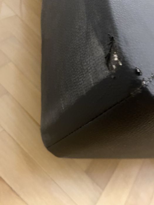 Sommier preto de napa e colchao ikea