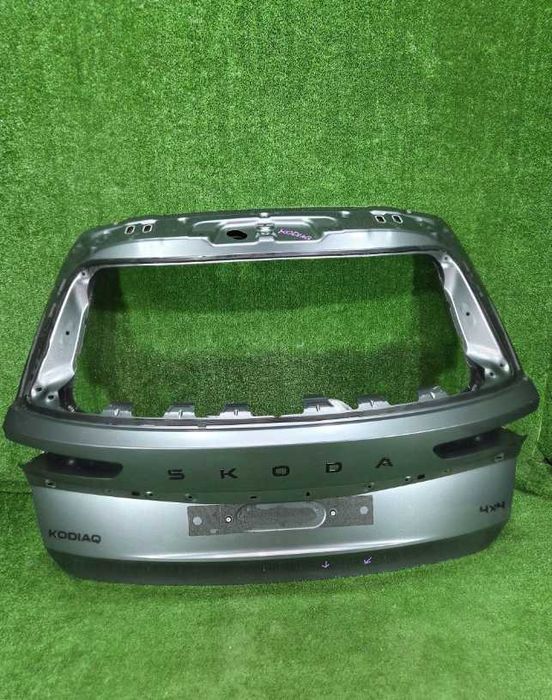 Skoda Kodiaq II 57H Кришка багажника
