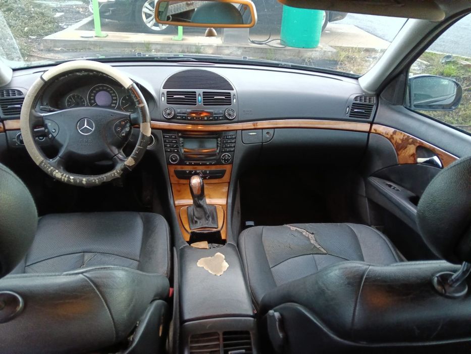 Mercedes E270Cdi Cx manual