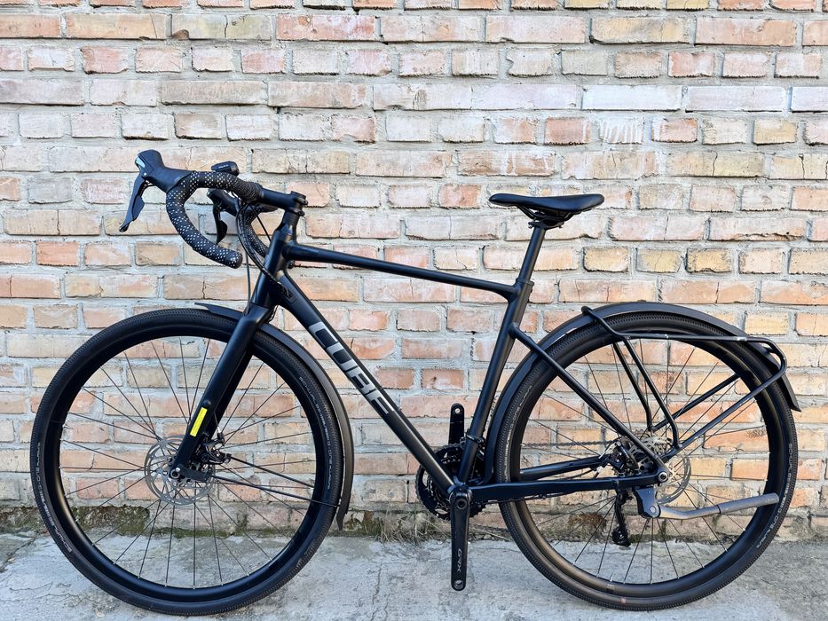 Велосипед гравійник Cube nuroad pro рама М!!!