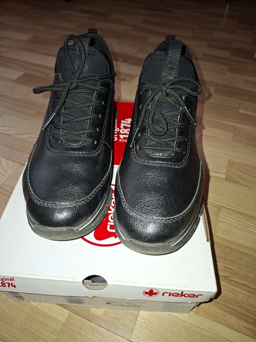 Кросівки жіночі Rieker, 40