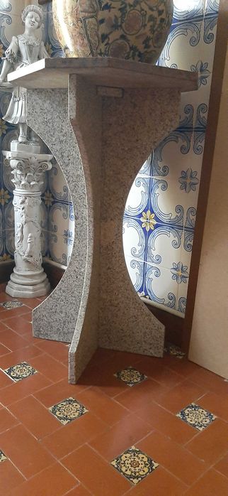 Granite Side Table64584687854722121