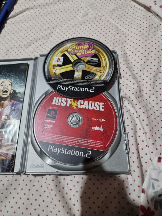 PlayStation 2 Fat (PS2) + 2 comandos + cartão de memória — Funciona!