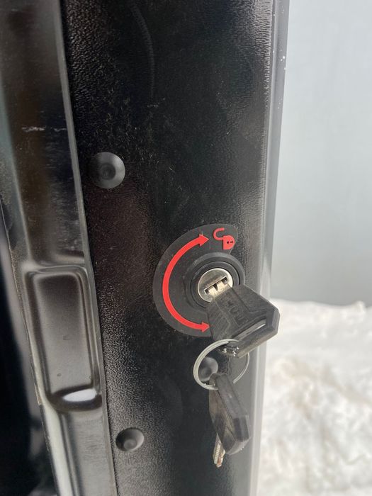 Автобокс  Thule Pacific 600