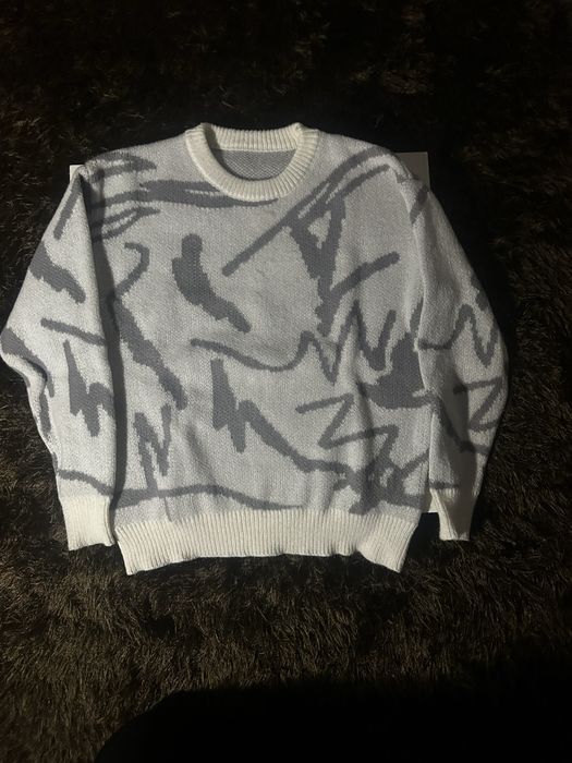 Camisola de malha jacquard cinza e branca (graffiti