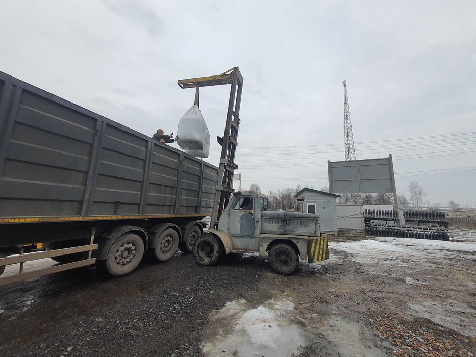 Львівський навантажувач Львовський погрузчик 7,2м ПІДЙОМ