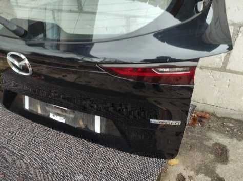 Кришка багажника Mazda CX-30 2019-2019 року